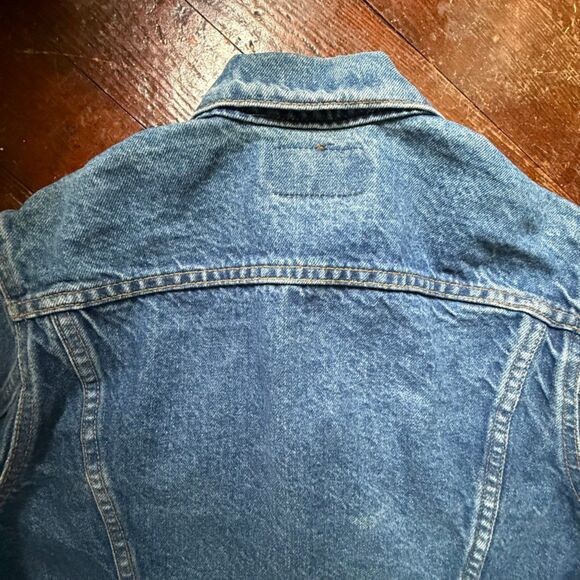 Vintage 80s Levi's Jean Jacket, Denim Trucker Made in USA - Picture 8 of 13